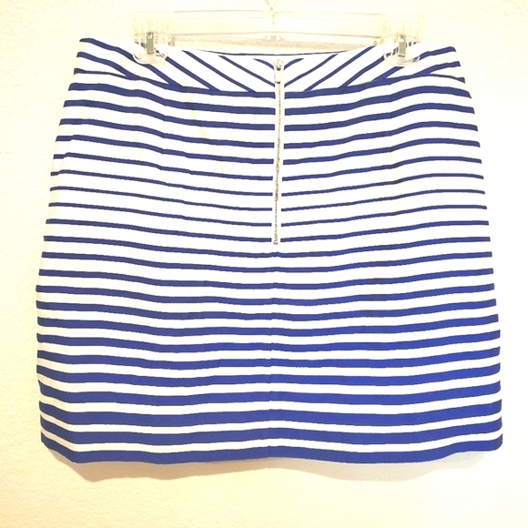 Banana Republic Navy and White Striped Nautical Mini Skirt - Picture 2 of 3